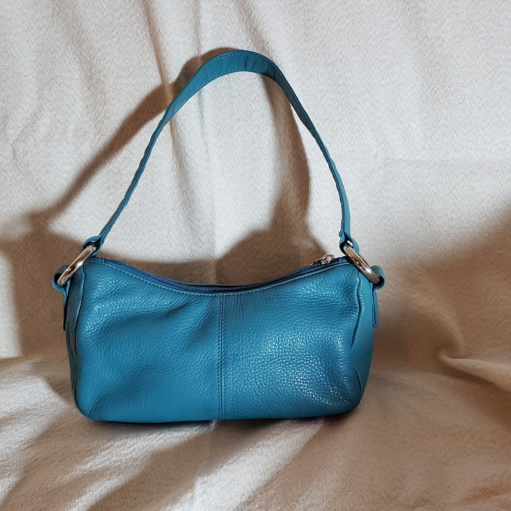 Wilson's Leather Aqua small purse